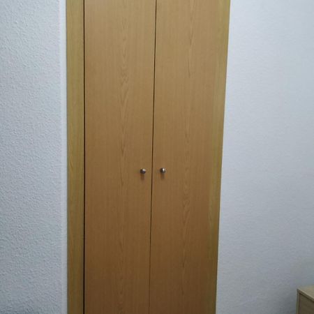 Hostal Cuatro Torres Μαδρίτη Εξωτερικό φωτογραφία